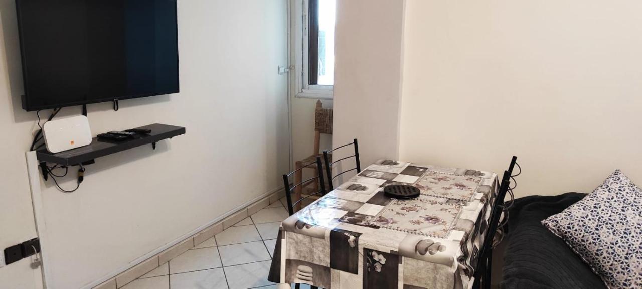 Bright Air Conditioned Apartment Near City Center Marrakesh Exterior foto
